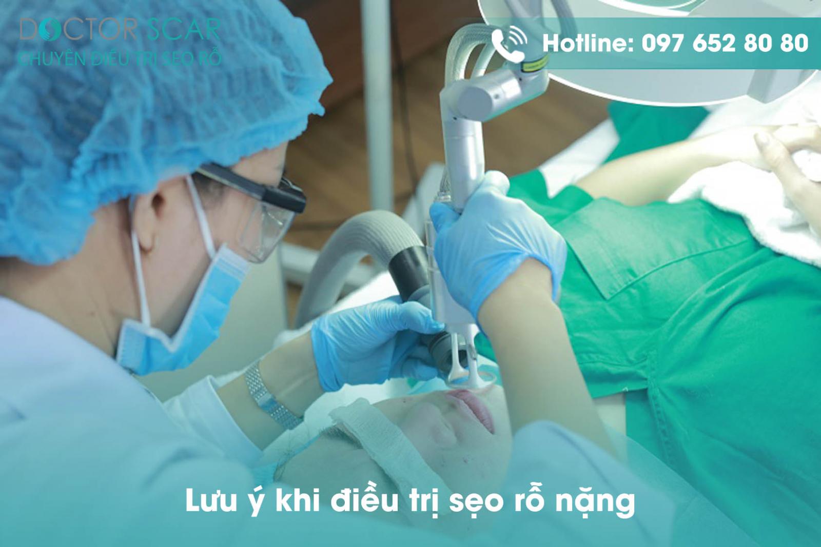 Lưu ý khi điều trị sẹo rỗ nặng