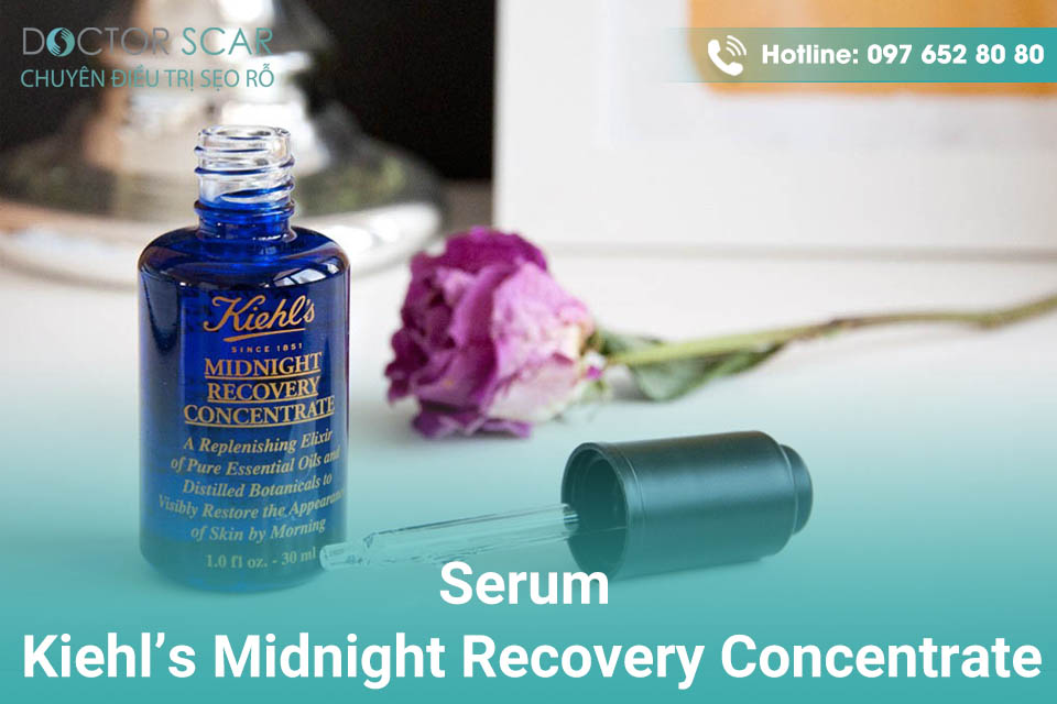Serum Kiehl’s Midnight Recovery Concentrate.